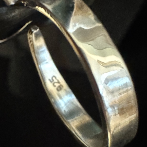 Genuine Kingman Turquoise and Sterling Silver Dragonfly statement ring - Picture 6 of 7